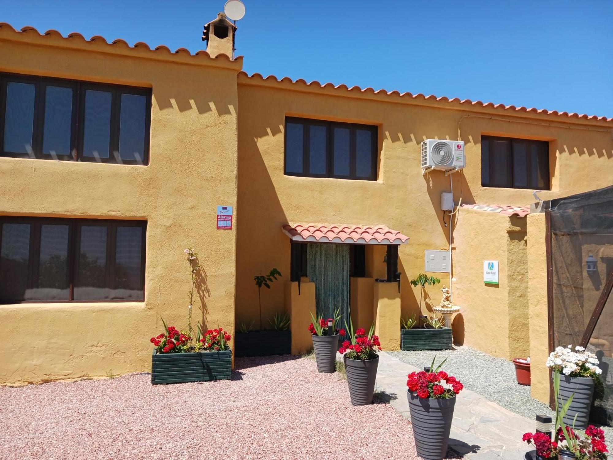 Casa Rural Los Cerezos Албокс Екстериор снимка