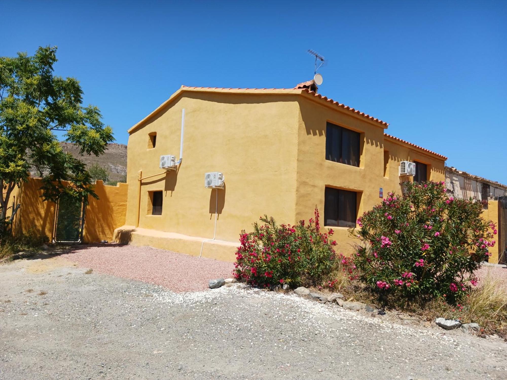 Casa Rural Los Cerezos Албокс Екстериор снимка